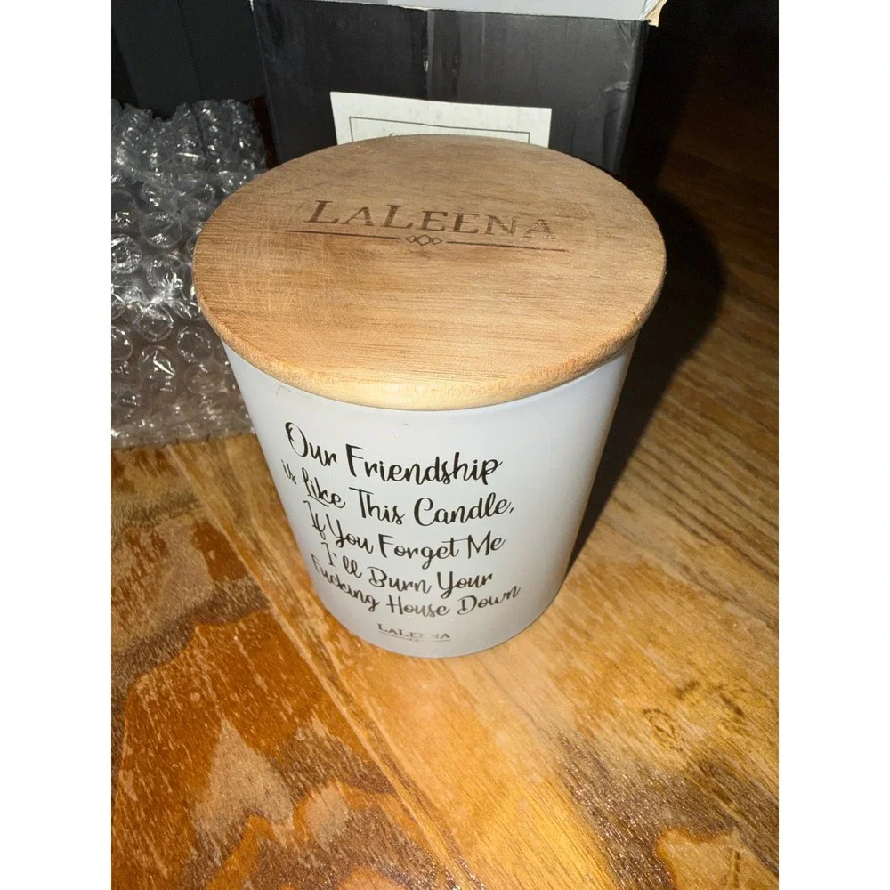Laleena Ocean Breeze 11oz Scented Candle Funny Friendship Gift Wood Lid‎ NEW